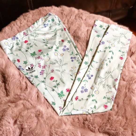 Adidas Green Floral Leggings - Picture 4 of 6